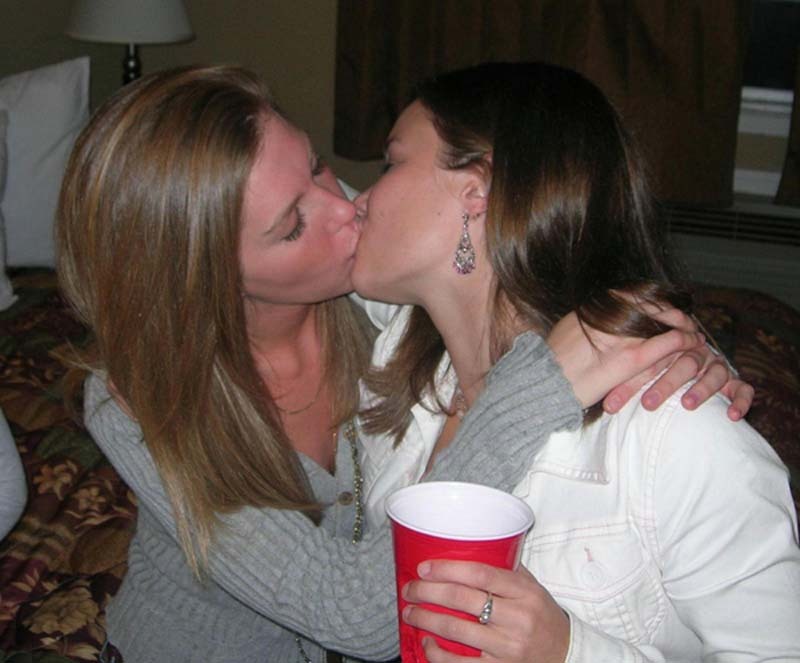 Sha Rizel in 'Sha Rizel via Pinup Files' via - 04 Sha Rizel in 'Sha Rizel via Pinup Files' via - 04