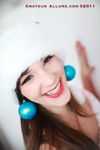 Holly M - 03
